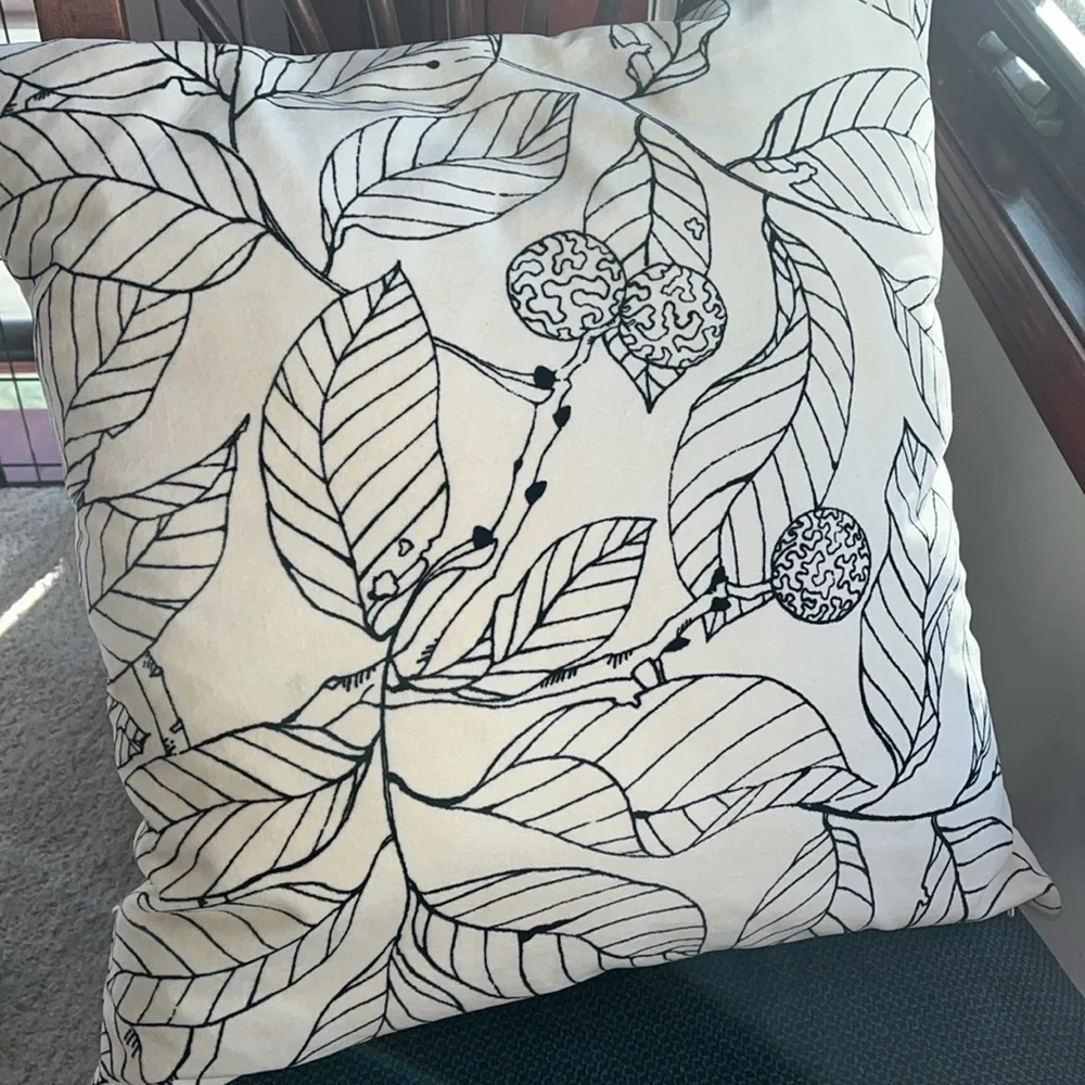 Black & White Decorative Leaf Pillow - Picture 2 of 2